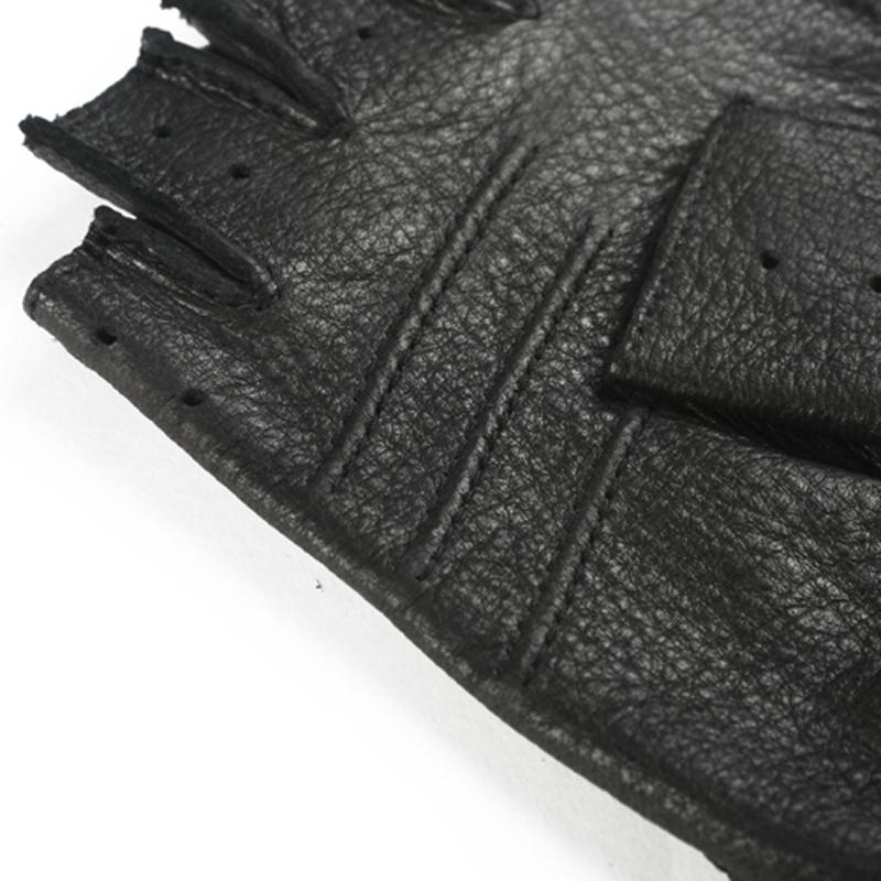 Beau Outerwear  Mounting Gloves