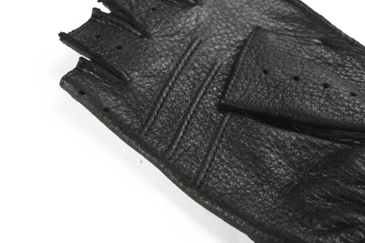 Beau Outerwear  Mounting Gloves